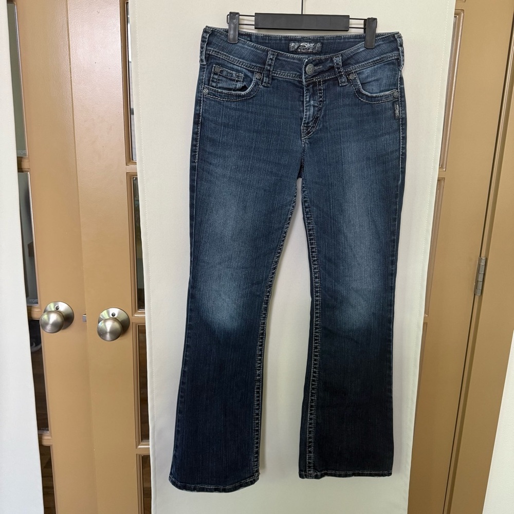 Silver Jeans Co. Women's 29 Blue Medium‎ Wash Mid Rise Denim Boot Cut Jeans